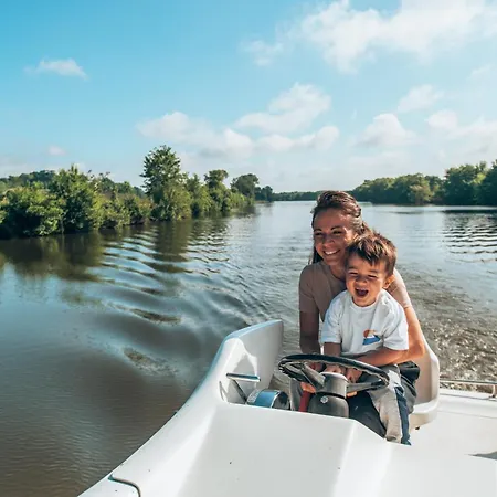 Bateau Sans Permis 2 6 Couchages Botel