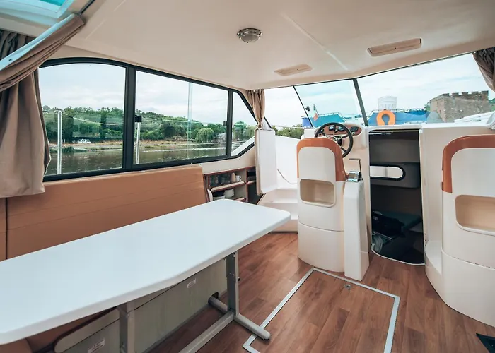 Bateau Sans Permis 2 6 Couchages * Grez-Neuville