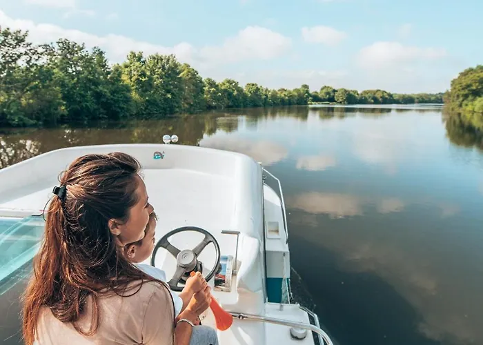 Bateau Sans Permis 2 6 Couchages Grez-Neuville