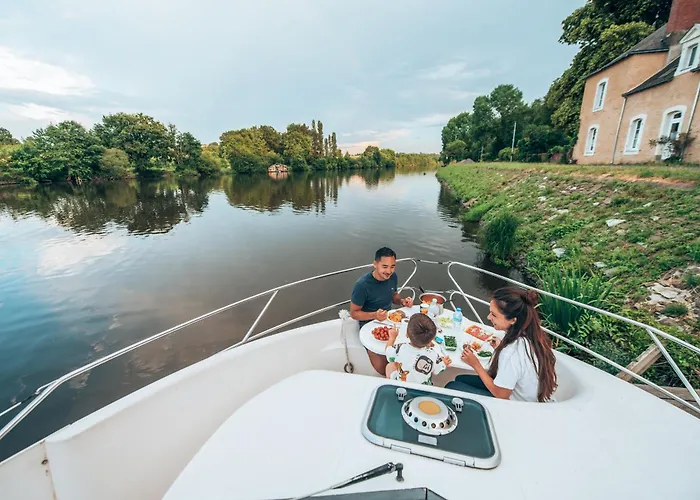 Bateau Sans Permis 2 6 Couchages * Grez-Neuville